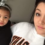 kelly snell - @kellysnell49 - Instagram