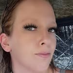 Kelly Springfield - @olliepop1217 - Instagram