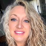 Kelly Stump Markle - @kellysmarkle - Instagram