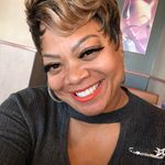 Kelly Townsend-Elliott - @mskellz - Instagram