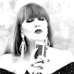 Kellie Wright - @kwbluediva - Instagram