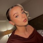 Kelly 🦦 - @_kelly_bartlett_ - Instagram