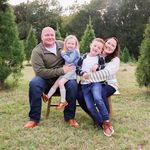 Kelly Robbins Bartels - @krobbin22 - Instagram