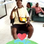 Kelly Bassolekele - Facebook