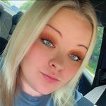 Kelly Baucom - @fifty.shades.of.hippie - Instagram