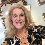 Kelly Bloom - @smellslikedelish - Instagram