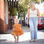 Kelly Bloom - Facebook