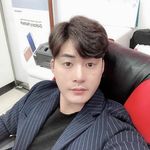 Kelly Bolin - @wangkelly181 - Instagram
