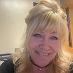 Kelly Hennessey Bowman - @kellybowman62 - Instagram