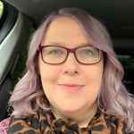 Kelly Buxton - @buxtons_books - Instagram