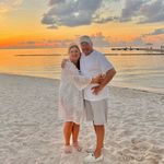 Kelly Clemmons - @sunsetbeach4me - Instagram