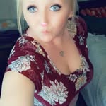 Kelly Damron - @pckelbellespearlshuckinparty - Instagram
