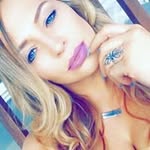 Kelly Decker - @kelly_decker1220 - Instagram