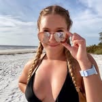 Kelly Holloway - @kellydecker22 - Instagram
