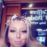 Kelly Denton - @kelly.denton.142 - Instagram