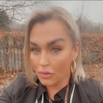 Kelly Devaney - @devaney197 - Instagram