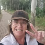 Kelly Hack - @kelly_maknaround - Instagram