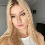 Kelly Hearn - @kelly_hearn93 - Instagram