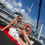 Kelly Hebb - @kellyhebb3 - Instagram