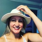 KELLY KAHNEY - @kelly_kahney - Instagram