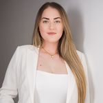 Kelly L'Abbée Courtier Immobilier Résidentiel - @kelly.labbee.realtor - Instagram