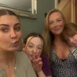 Kelly Leake - @leake_kelly - Instagram