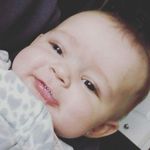 Kelly Lockman - @blondeinil1 - Instagram