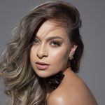 ᴋᴇʟʟʏ ʟᴏᴘᴇꜱ - ᴇꜱᴛᴇᴛɪᴄɪꜱᴛᴀ - @_kellyloopess - Instagram