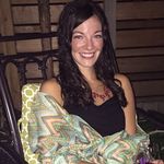 Kelly Ney - @k.ney15 - Instagram