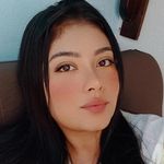 @kellypinedam - Instagram