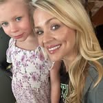 Kellie Rawson - @kmrawson87 - Instagram