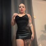Kelly Red - @kelly23_11.11 - Instagram