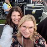 Kelly Reitzer - @kellyreitzer - Instagram