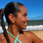 Kelly Ribeiro - @llyribeiro - Instagram