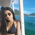 @kellysena_ - Instagram