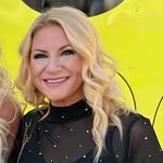 Kelly Straw - @kellystraw28 - Instagram
