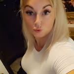 Kelly Wright - @k_el_8 - Instagram