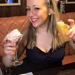 Kelly Wright - @kellywright85 - Instagram