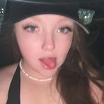 Kelsey Coffman - @frozenkelc - Instagram