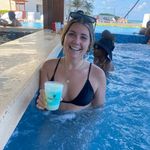 Kelsey Light - @kelseylight - Instagram