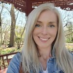 Kelsey Starr - @art.with.mrs.starr - Instagram
