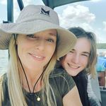 Kelsey Starr - @thatoneart.teacher - Instagram