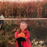 Kels - @kelsie.berg - Instagram