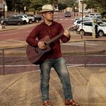 Kelton Brown - @homes.ounds - Instagram