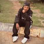 Kelvin Perry Pikanegore - @krisperryzw - Instagram