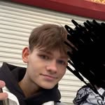 Ken Bridges - @djdhhshsshhshshhdd - Instagram