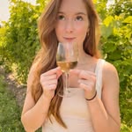 Mackenzie Flannery - @kenzie_flannery - Instagram