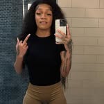 @kenyeeee.__ - Instagram