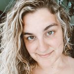 Kendall Bowles - @mahalo_monat - Instagram