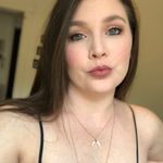 Kendall Emily Day - @daytodaybeauty - Instagram